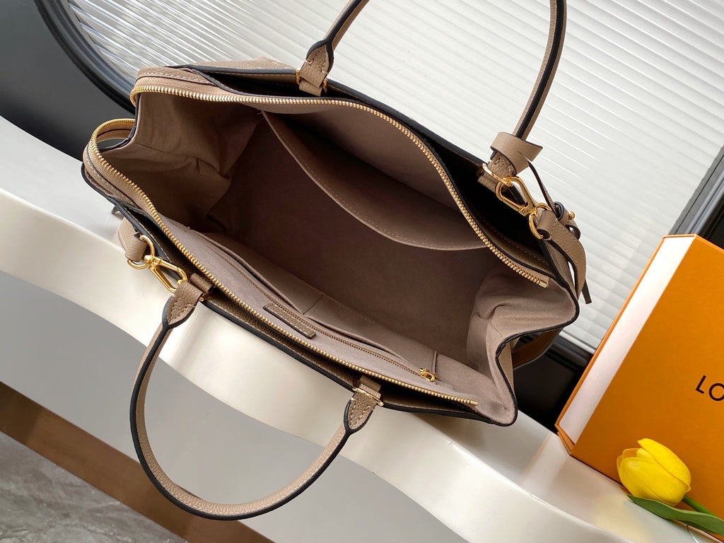 Louis Vuitton On The Go Navy Blue