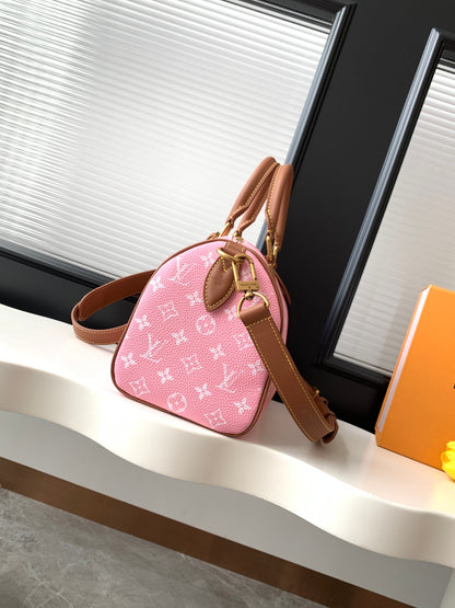 Swift P9 Handbag