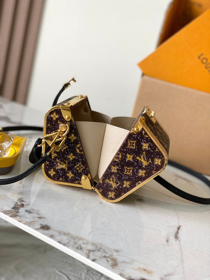 Treasure Box Crystal Case