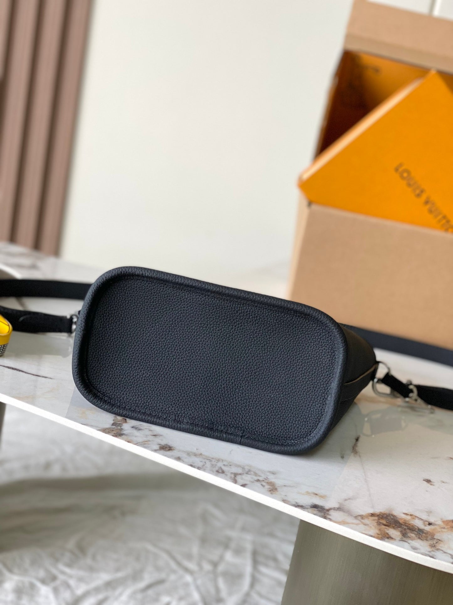 New Reversible Style in the Eternal Collection