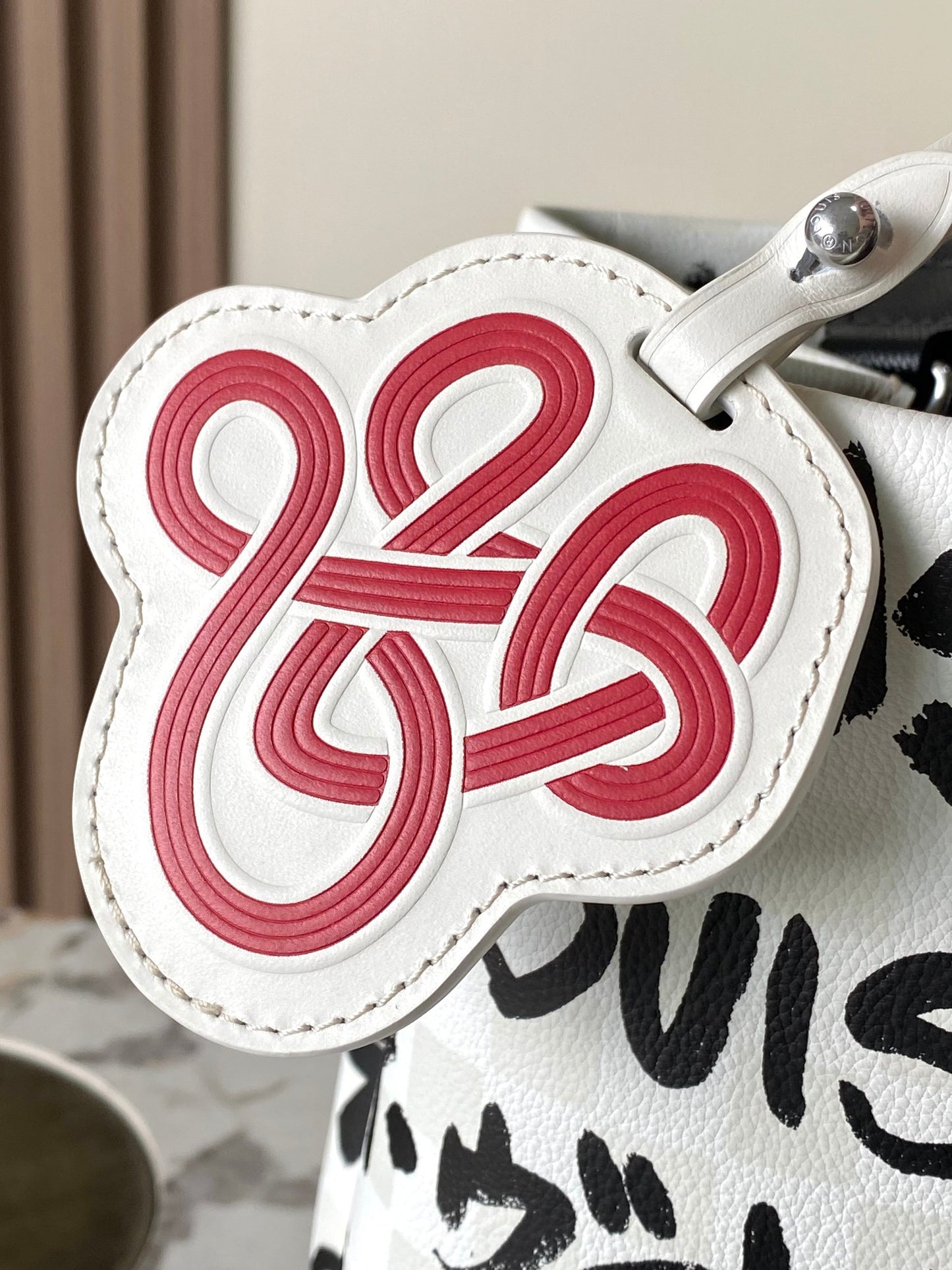 Sgopper Tote Graffiti Series Medium Handbag