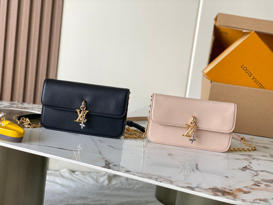 Bloom Black Gold Chain Bag