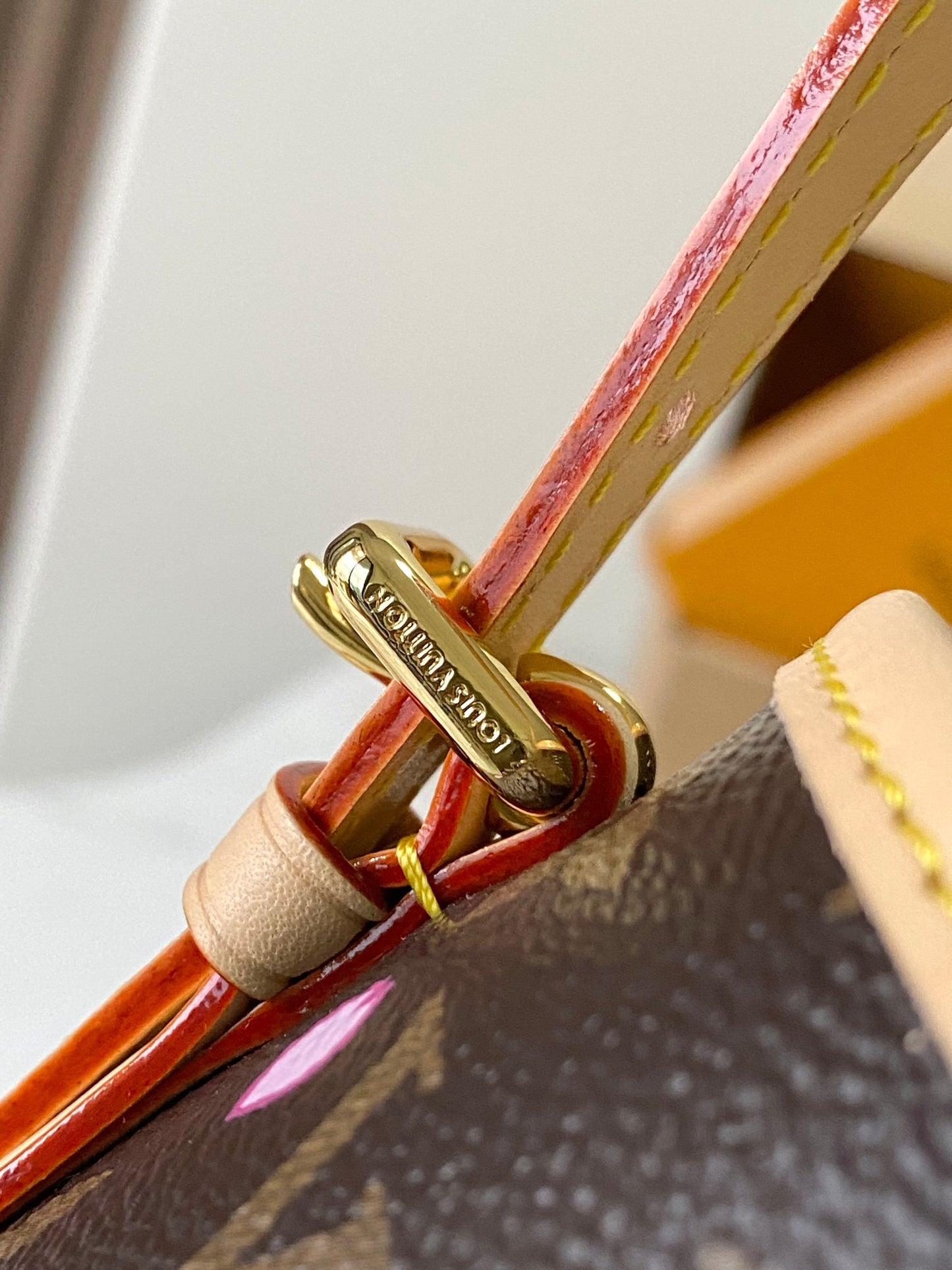 nano bucket bag: Takashi Murakami Sakura Series Handbag