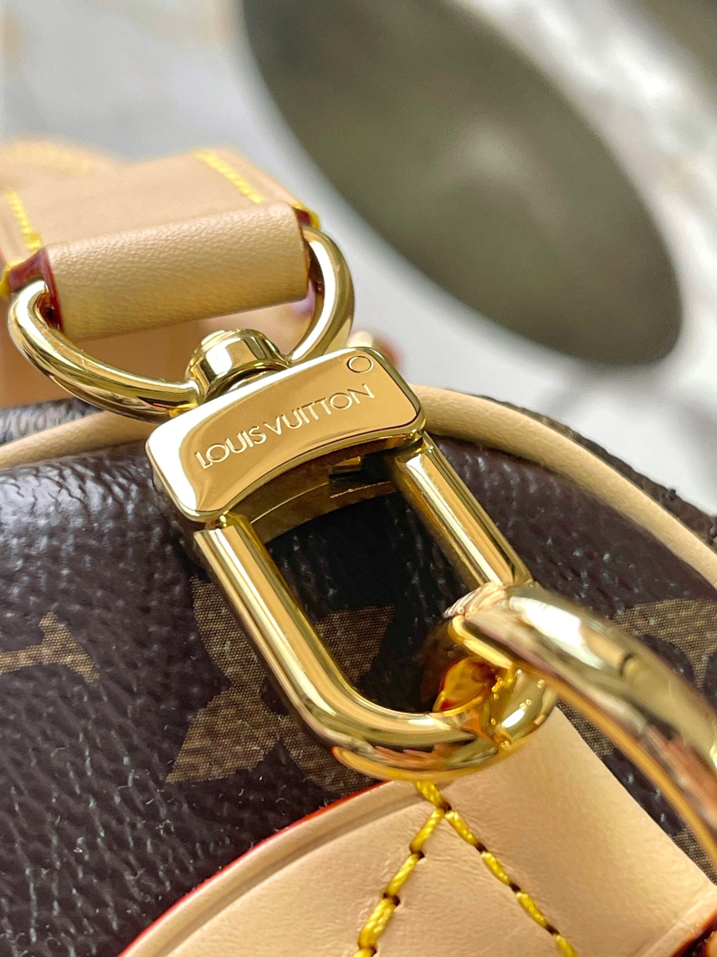 Speedy 25 Takashi Murakami Cherry Blossom