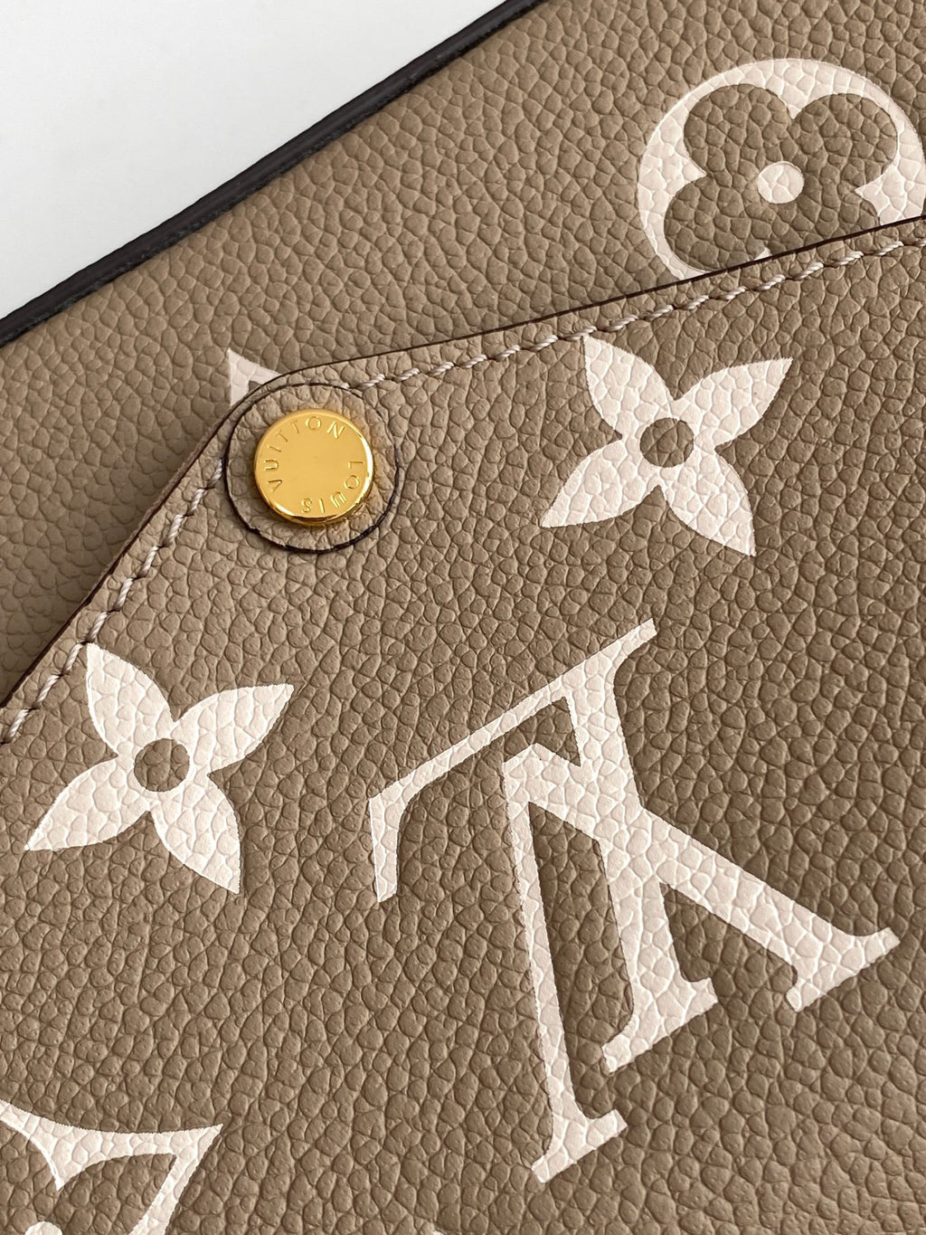 Louis Vuitton Felicie Pochette 3-in-1 Chain Bag