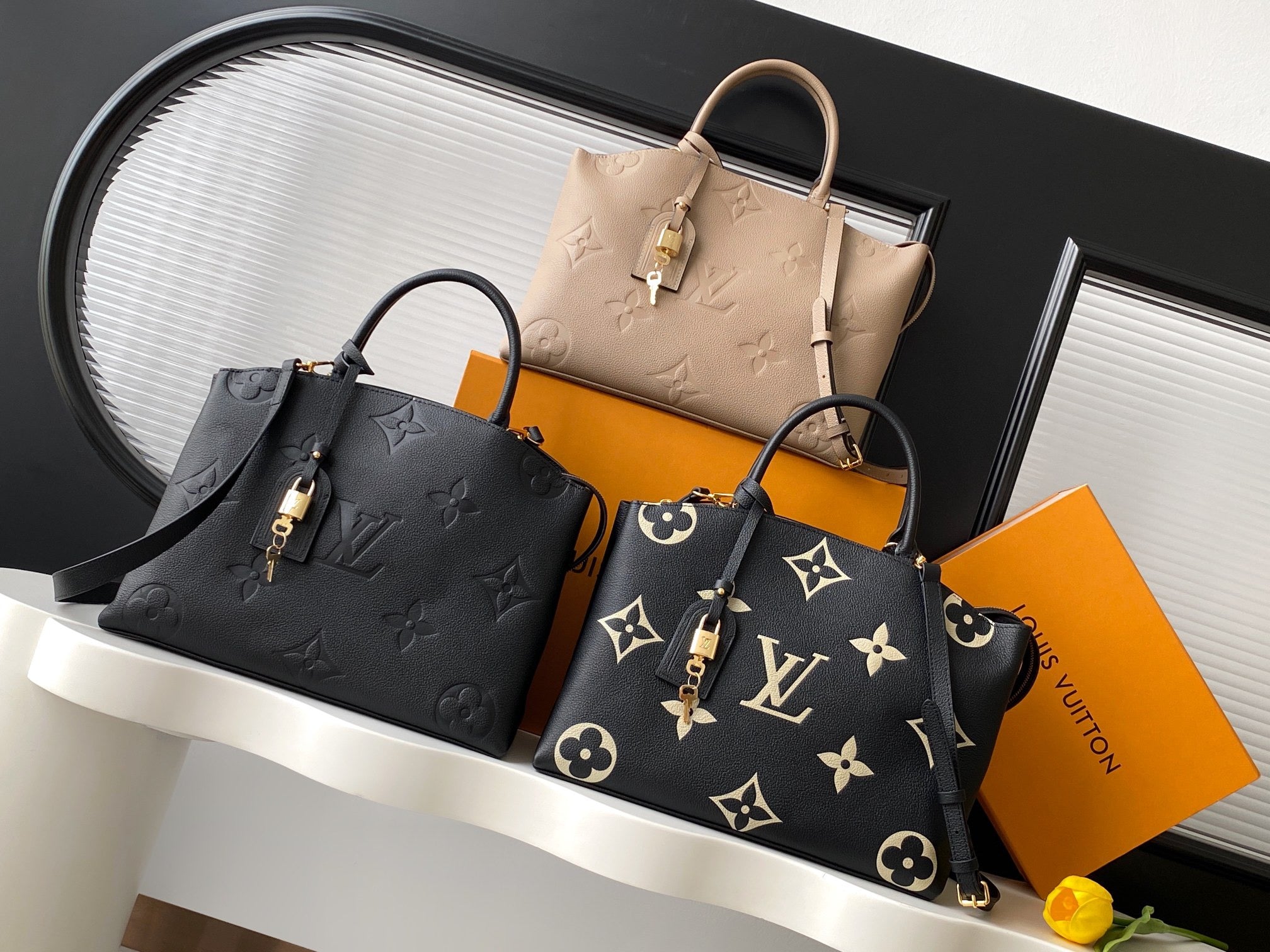 Louis Vuitton On The Go Navy Blue