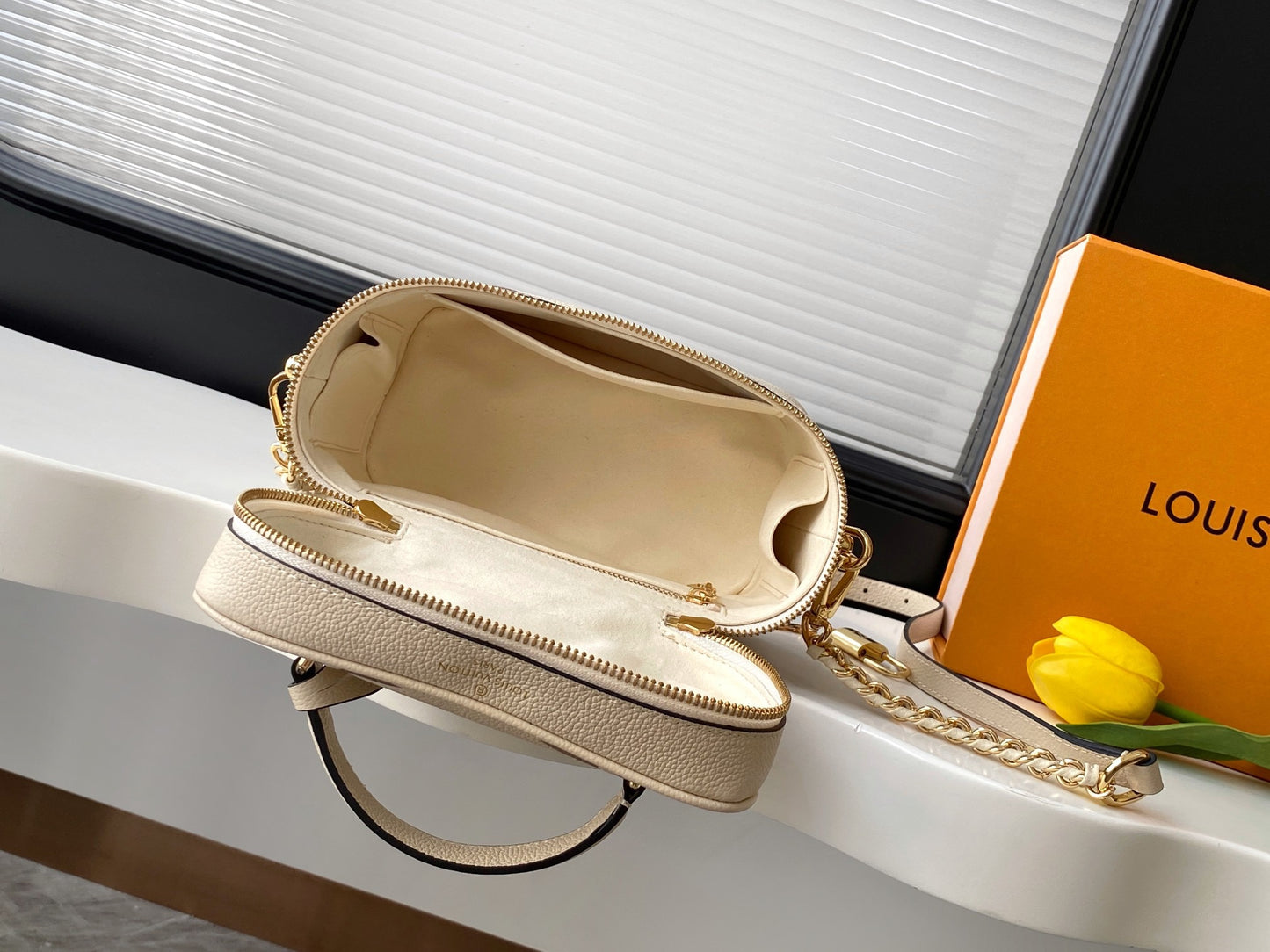 Louis Vuitton Migo Vintage Collection