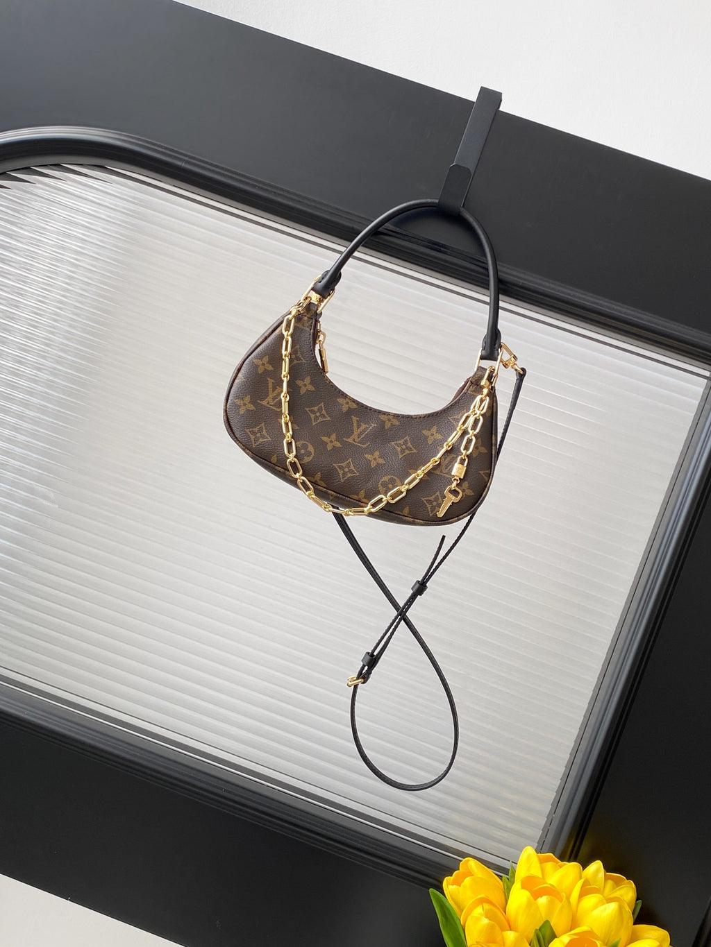 Louis Vuitton Unforgettable Shoulder Bag