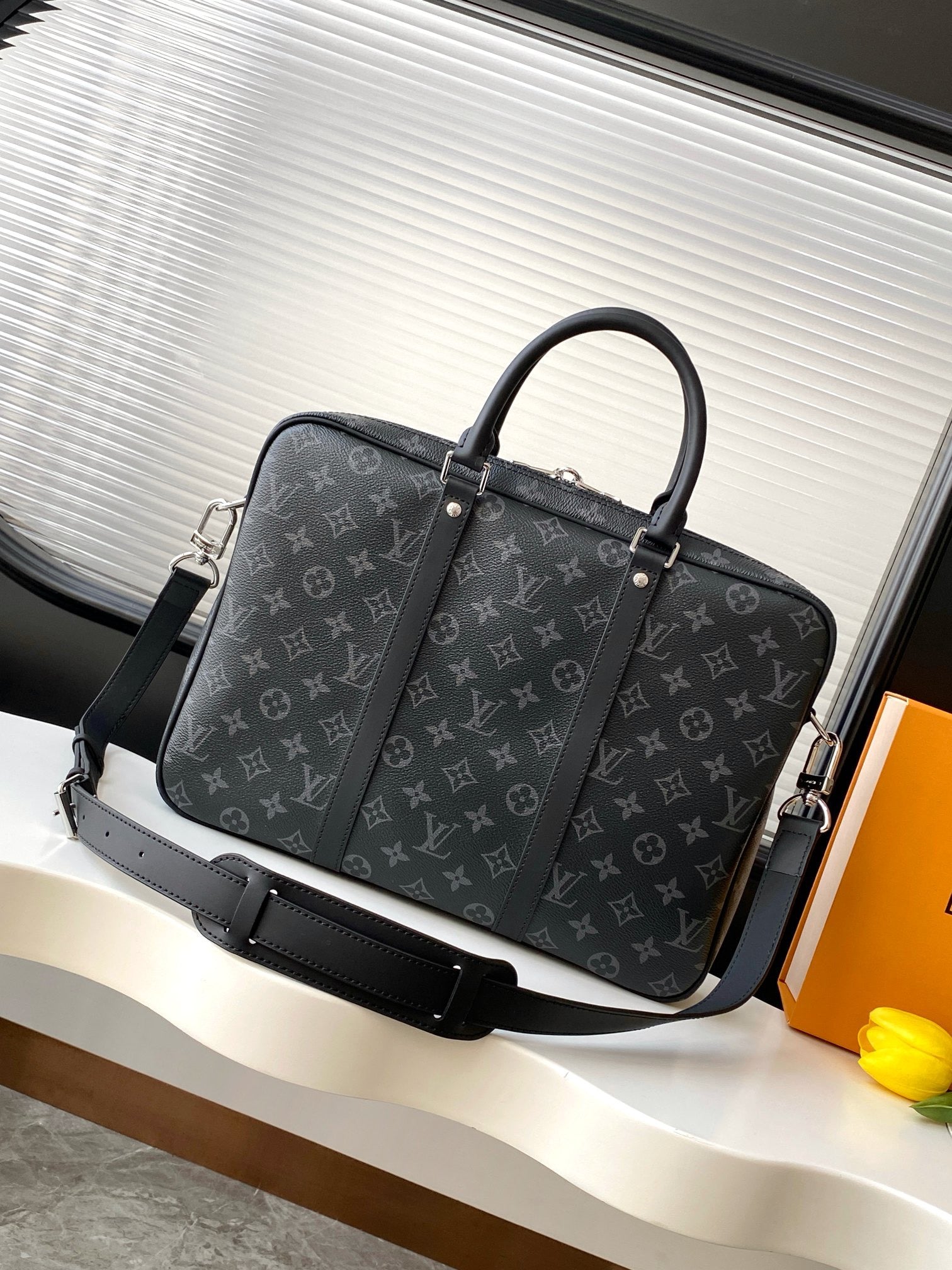 Louis Vuitton Porte-Documents