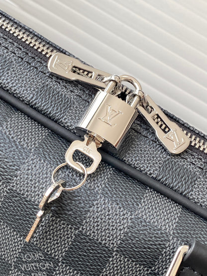 Louis Vuitton Porte-Documents