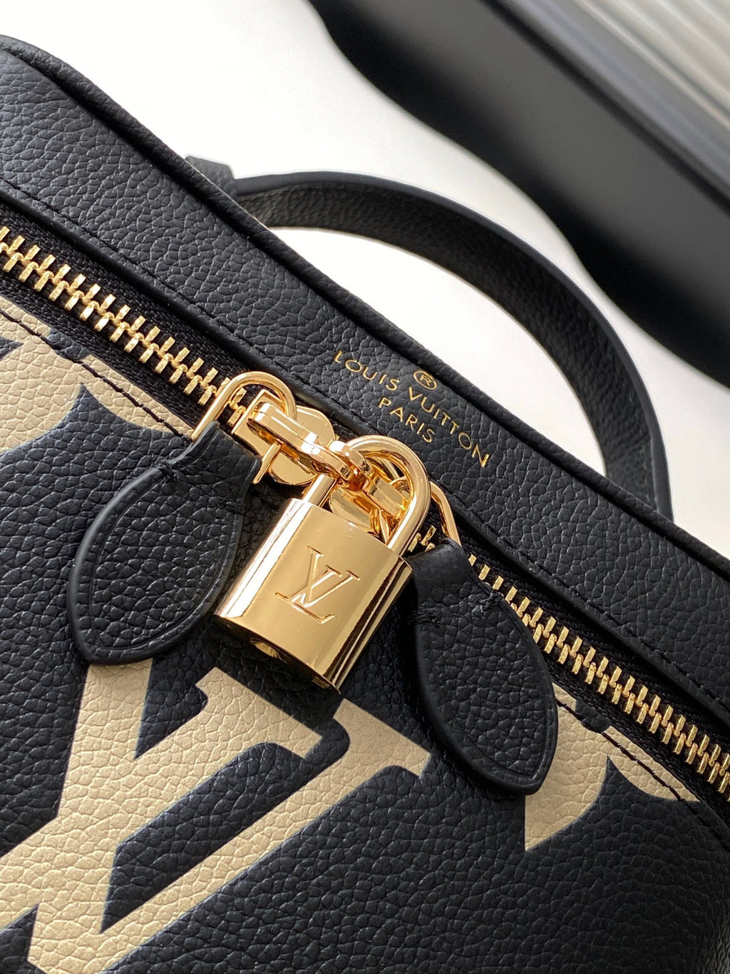 Louis Vuitton Migo Vintage Collection