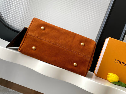 Louis Vuitton low keyhobo